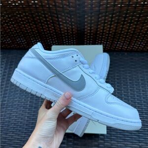 Nike Supreme SB Dunks